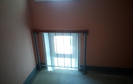 Установка металлических решеток на окна в доме по адресу ул. Ракитная, 42
