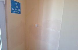 Закрашивание граффити в доме по адресу ул. Строителей, 9