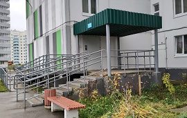 Покраска входных групп и ремонт ливневой канализации в доме по адресу ул. Целинная, 49Б Покраска входных групп и ремонт ливневой канализации в доме по адресу ул. Целинная, 49Б