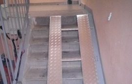 Установка пандуса в доме по адресу ул. Ракитная, 42 Установка пандуса в доме по адресу ул. Ракитная, 42