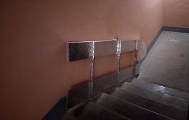 Установка пандуса в подъезде № 3 дома по адресу ул. Ракитная, 42 Установка пандуса в подъезде № 3 дома по адресу ул. Ракитная, 42