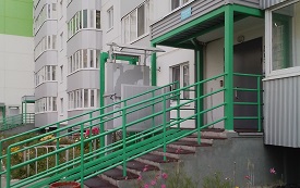 Окрашивание ограждений дома по адресу ул. Красавинская, 6