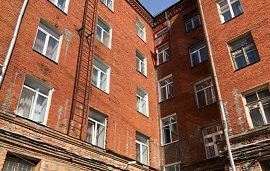Многодетную семью из Перми выселили из квартиры за полумиллионный долг