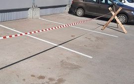 Разметка парковочных мест на придомовой территории по адресу ул. Кронштадтская, 47 Разметка парковочных мест на придомовой территории по адресу ул. Кронштадтская, 47