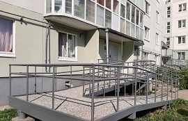 Покраска металлических конструкций входных групп дома по адресу ул. Делегатская, 35а Покраска металлических конструкций входных групп дома по адресу ул. Делегатская, 35а