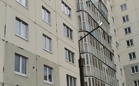 Замена светодиодных фонарей на придомовых территориях