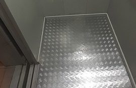 Замена напольного покрытия в лифтах Замена напольного покрытия в лифтах
