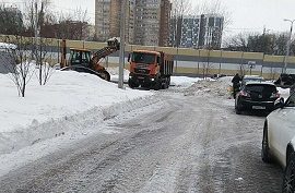 Механизированная уборка придомовых территорий Механизированная уборка придомовых территорий