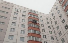 Крепление отливов в доме по адресу ул. Делегатская, 39а Крепление отливов в доме по адресу ул. Делегатская, 39а