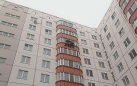 Крепление отливов в доме по адресу ул. Делегатская, 39а Крепление отливов в доме по адресу ул. Делегатская, 39а