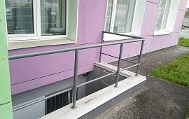 Покрасочные работы в доме по адресу ул. Кронштадтская, 47 Покрасочные работы в доме по адресу ул. Кронштадтская, 47