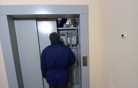 Освидетельствование лифтового оборудования в доме по адресу ул. Красавинская, 10