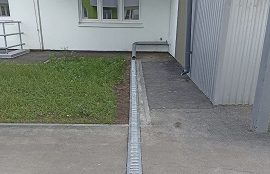 Ремонтные работы на придомовых территориях