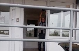 Замена стекла входной группы дома по адресу ул. Гашкова, 51