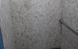 Обшивка лифтовой кабины дома по адресу ул. Гашкова, 51