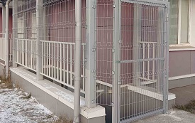 Установка ограждения на придомовой территории по адресу ул. Кронштадтская, 45 Установка ограждения на придомовой территории по адресу ул. Кронштадтская, 45