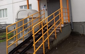 Покраска ограждений крылец в доме по адресу ул. Артемьевская, 1 Покраска ограждений крылец в доме по адресу ул. Артемьевская, 1