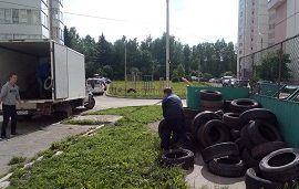 Вывоз автомобильных шин с контейнерных площадок домов Вывоз автомобильных шин с контейнерных площадок домов
