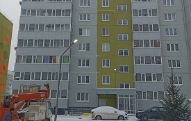 Замена уличных светильников у дома по адресу ул. Строителей, 7