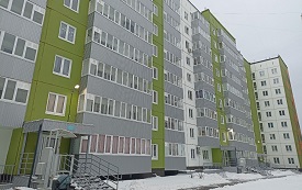Замена светильника на фасаде дома по адресу ул. Красавинская, 10