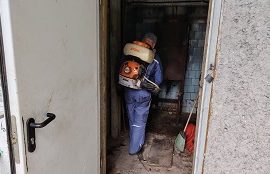 Дезинсекция в домах по адресу пр. Парковый, 40, 42