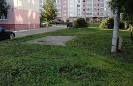 Покос травы на придомовых территориях Покос травы на придомовых территориях