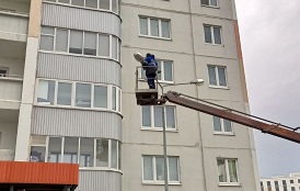 Замена уличных светильников по адресу ул. Целинная, 49А Замена уличных светильников по адресу ул. Целинная, 49А