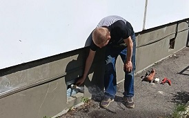 Установка крана для полива цветников на придомовой территории по адресу ул. Строителей, 9