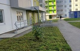 Покос травы на придомовых территориях Покос травы на придомовых территориях
